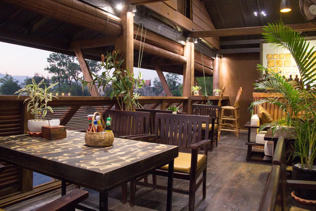 โรงแรมเอ็มเอเคเค กำปอต ภายนอก รูปภาพ